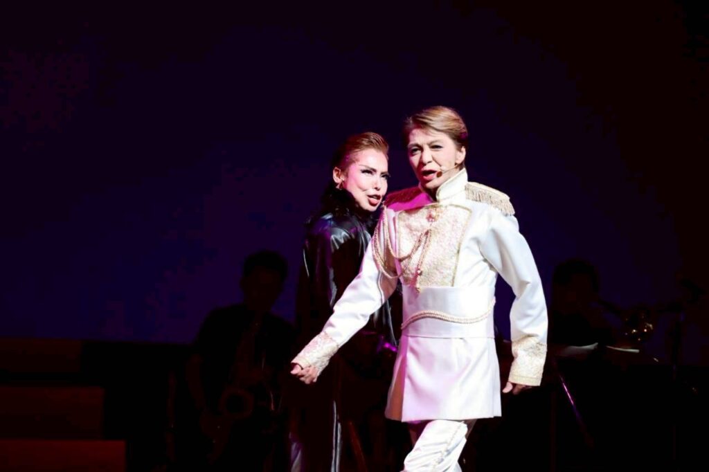 LINE_ALBUM_20250919輝沙羅コンサート2025このショーは愛だ_250924_13